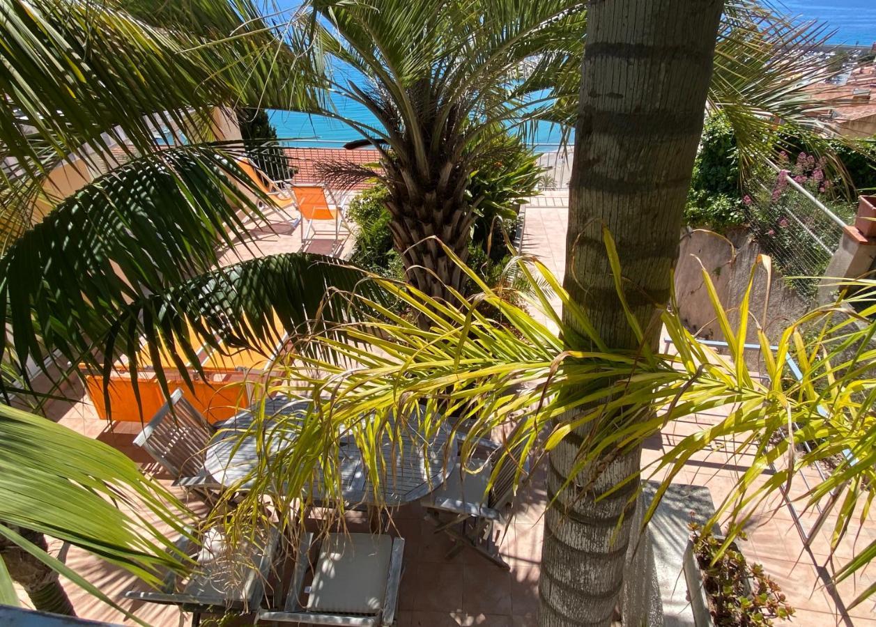 Villa L'Ensoleillee Vue Panoramique Mer, 250 M De La Plage Et Du Centre Ville Menton Eksteriør billede